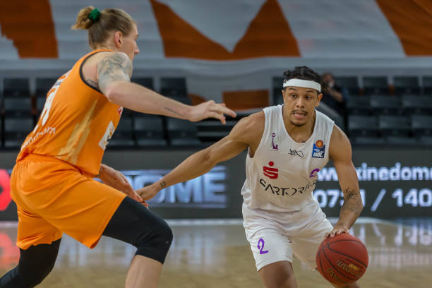 坎坷的旅程 坎坷的旅程