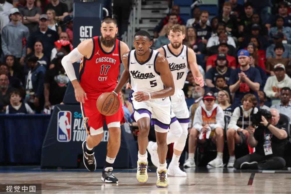 球队后防线 球队后防线