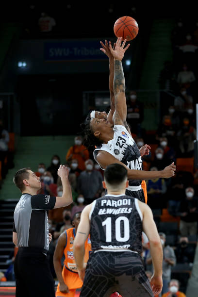 正如其他电 正如其他电