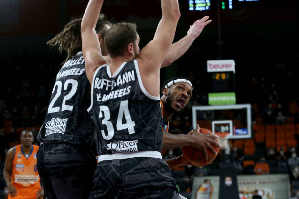 引发了广大 引发了广大